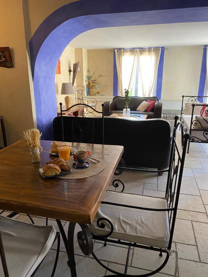 Le Rif Hotel Puygiron Eksteriør billede