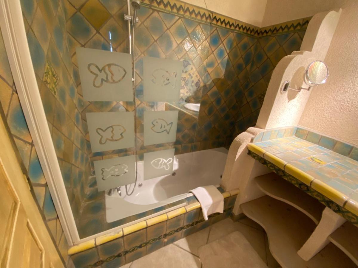 Le Rif Hotel Puygiron Eksteriør billede